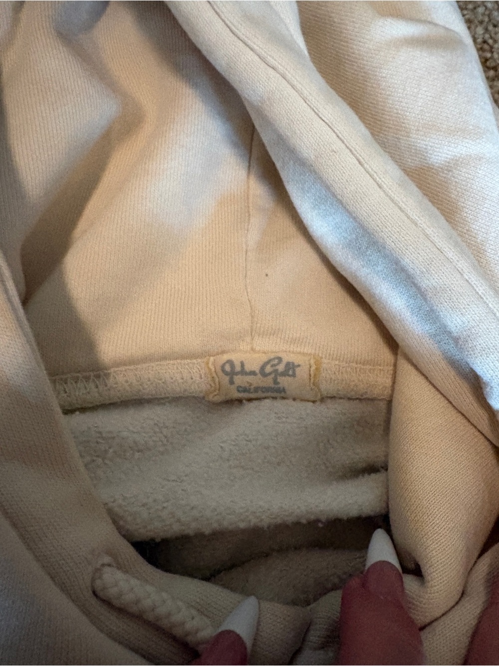Brandy Melville Cream Hoodie - Picture 2 of 3